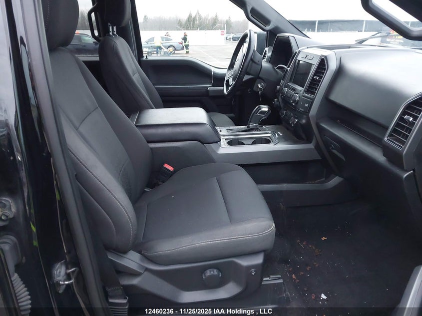 1FTFW1E59JFC49432 2018 FORD F-150 photo no. 5