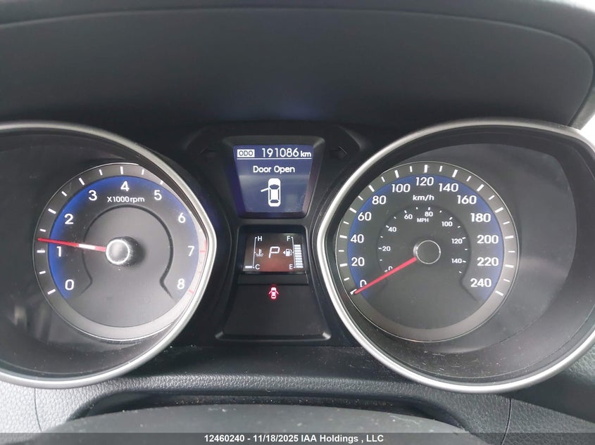 KMHD35LE0DU030820 2013 HYUNDAI ELANTRA photo no. 7