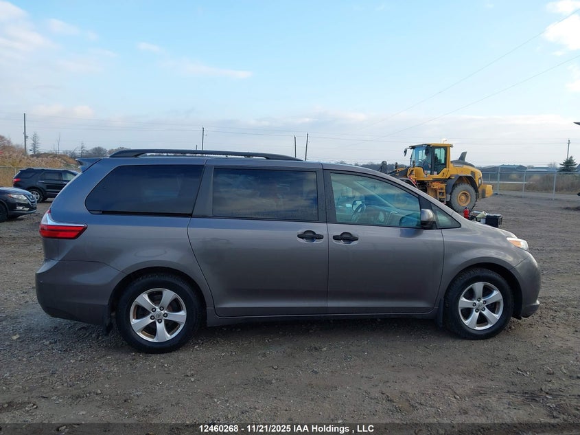2017 Toyota Sienna VIN: 5TDZZ3DC8HS799442 Lot: 12460268