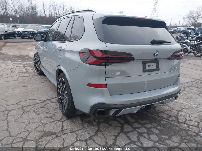 5UX43EU09R9V04506 2024 BMW X5 photo no. 3
