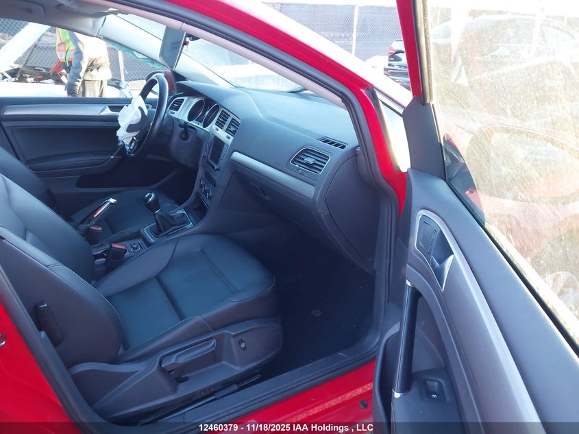3VW117AU9HM047772 2017 VOLKSWAGEN GOLF photo no. 5