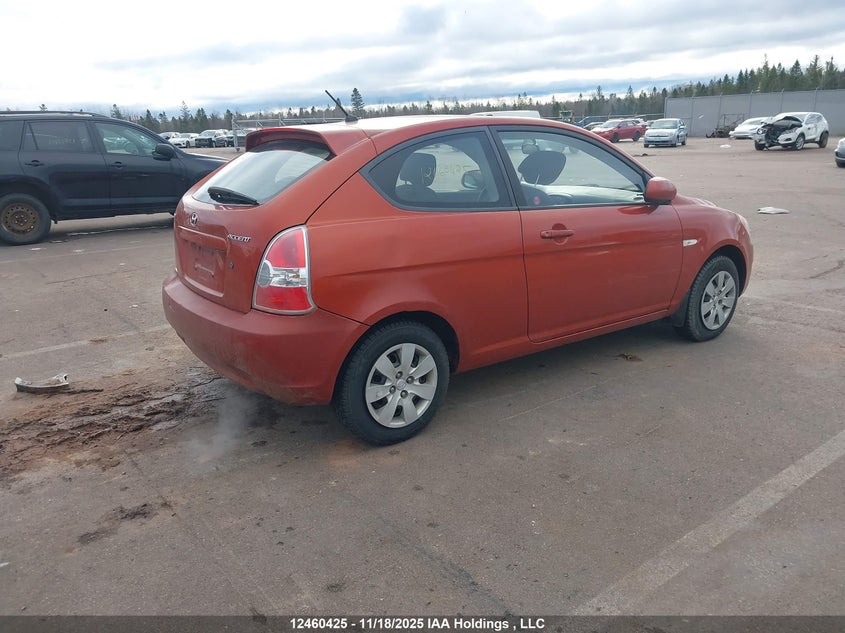 KMHCN3BC4AU173582 2010 HYUNDAI ACCENT photo no. 4