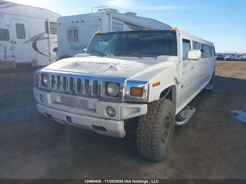 5GRGN23U33H125489 2003 HUMMER H2 photo no. 2