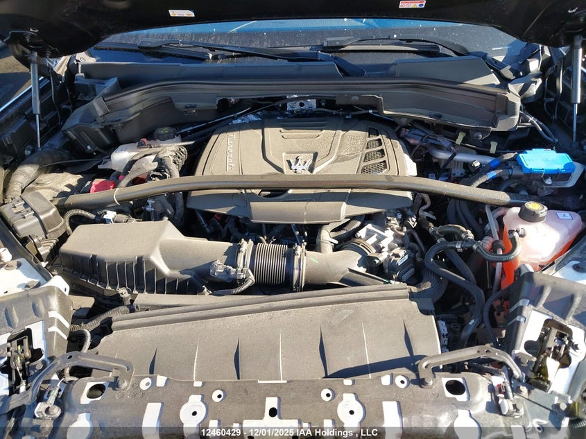 ZN682AVA3P7416466 2023 MASERATI GRECALE photo no. 10