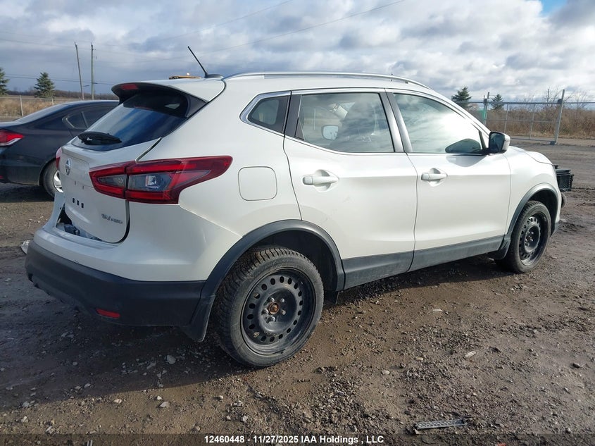 JN1BJ1CW8LW392595 2020 NISSAN ROGUE photo no. 4