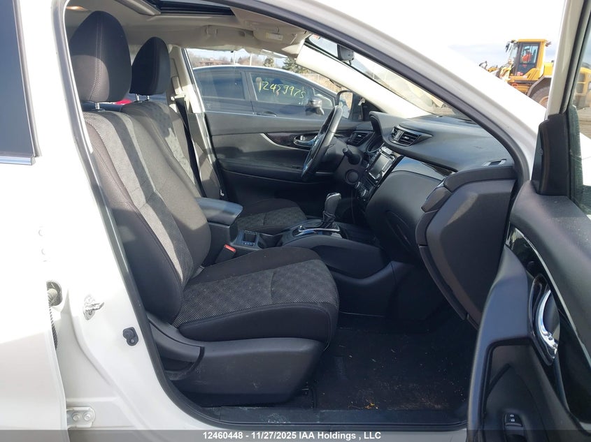 JN1BJ1CW8LW392595 2020 NISSAN ROGUE photo no. 5