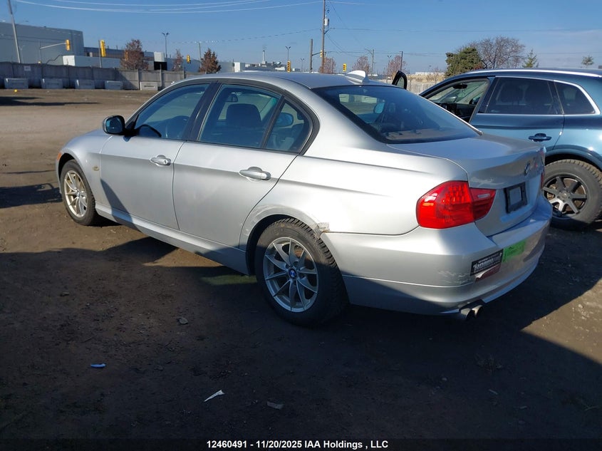 WBAPG7G53BNM68151 2011 BMW 3ER photo no. 3