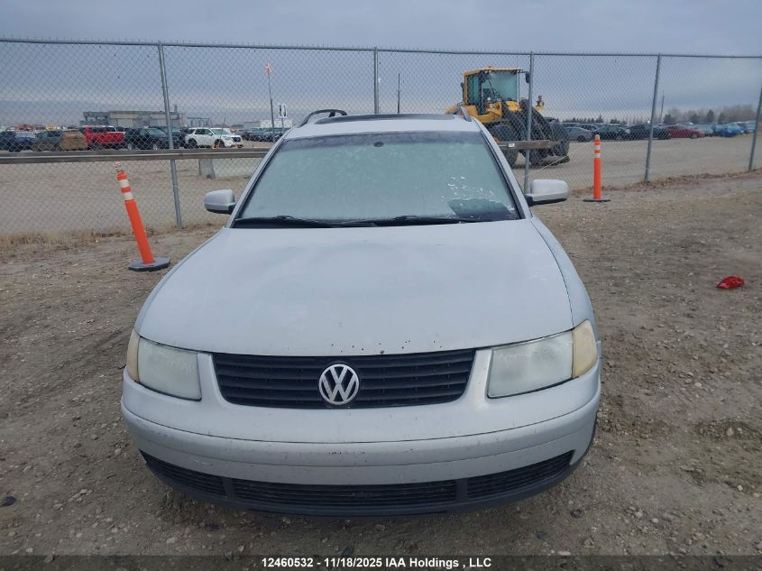 2000 Volkswagen Passat Glx VIN: WVWDD23B6YE388803 Lot: 12460532