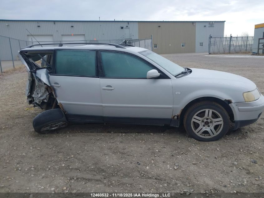 2000 Volkswagen Passat Glx VIN: WVWDD23B6YE388803 Lot: 12460532