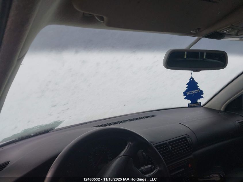 2000 Volkswagen Passat Glx VIN: WVWDD23B6YE388803 Lot: 12460532