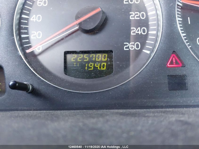 2004 Volvo V70 Fwd VIN: YV1SW59V342362492 Lot: 12460540