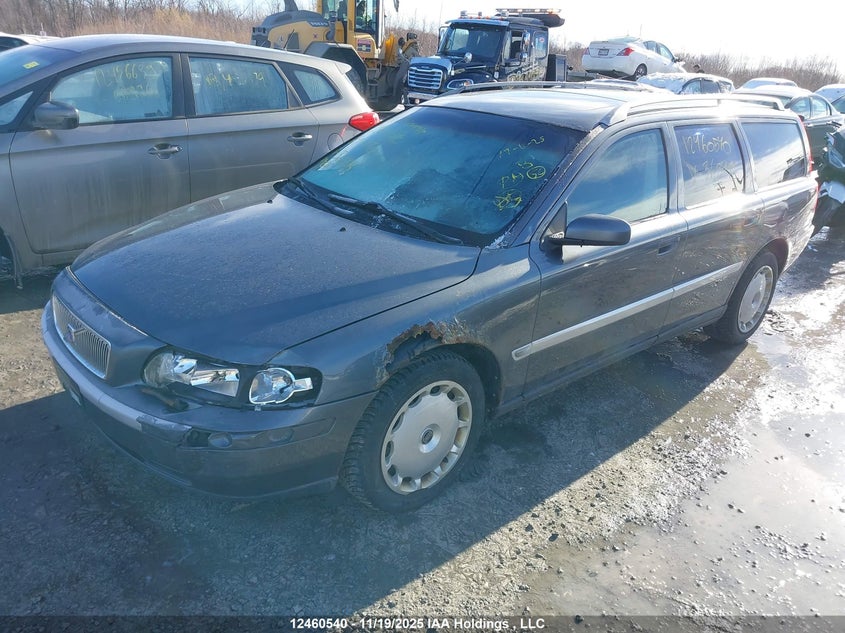 YV1SW59V342362492 2004 VOLVO V70 photo no. 2