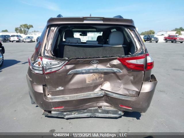 2018 Toyota Sienna Xle/Xle Premium/Limited/Limited Premium VIN: 5TDDZ3DC7JS208565 Lot: 12460594