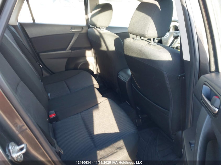 2013 Mazda Mazda3 Gx VIN: JM1BL1KF8D1800990 Lot: 12460634