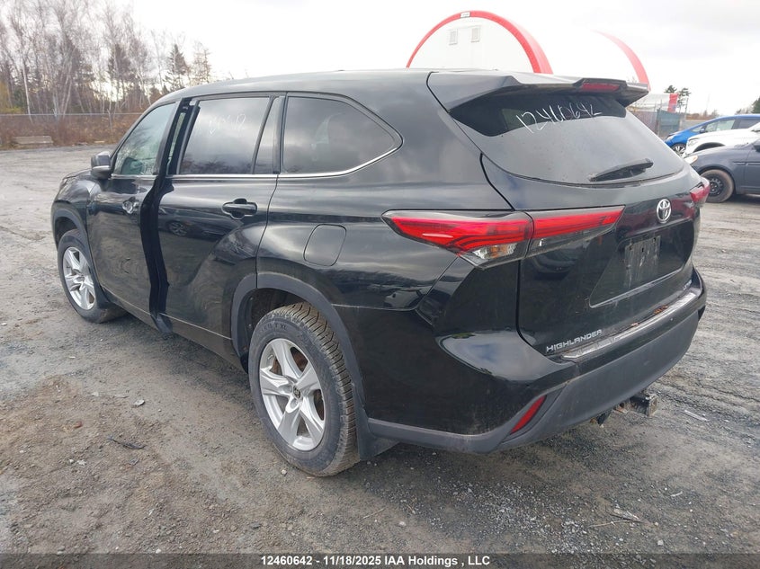 5TDBZRBHXMS124463 2021 TOYOTA HIGHLANDER photo no. 3