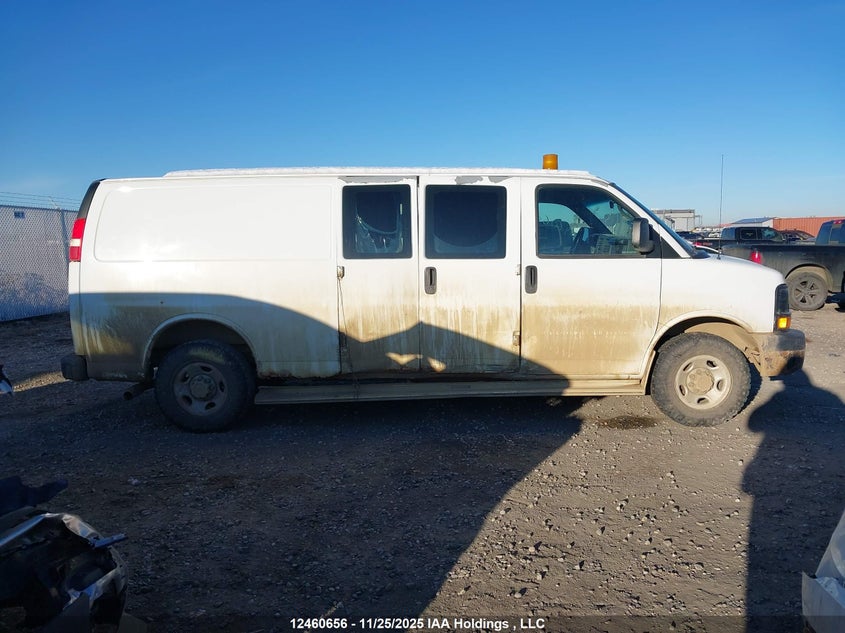 1GCHG39KX81214729 2008 CHEVROLET EXPRESS photo no. 13