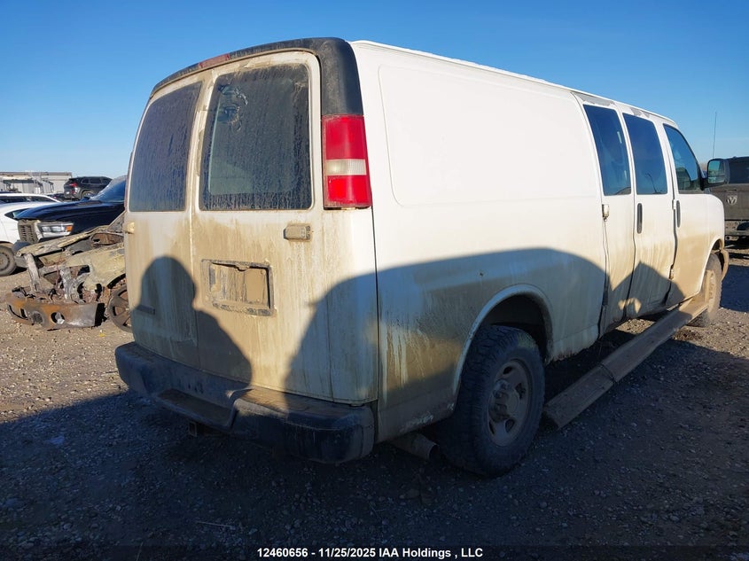 1GCHG39KX81214729 2008 CHEVROLET EXPRESS photo no. 4