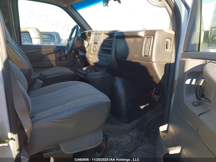 1GCHG39KX81214729 2008 CHEVROLET EXPRESS photo no. 5