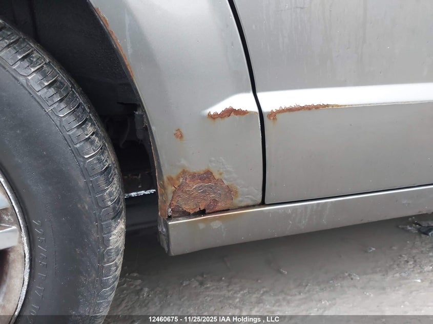 2010 Chrysler Town & Country Limited VIN: 2A4RR6DX2AR457823 Lot: 12460675