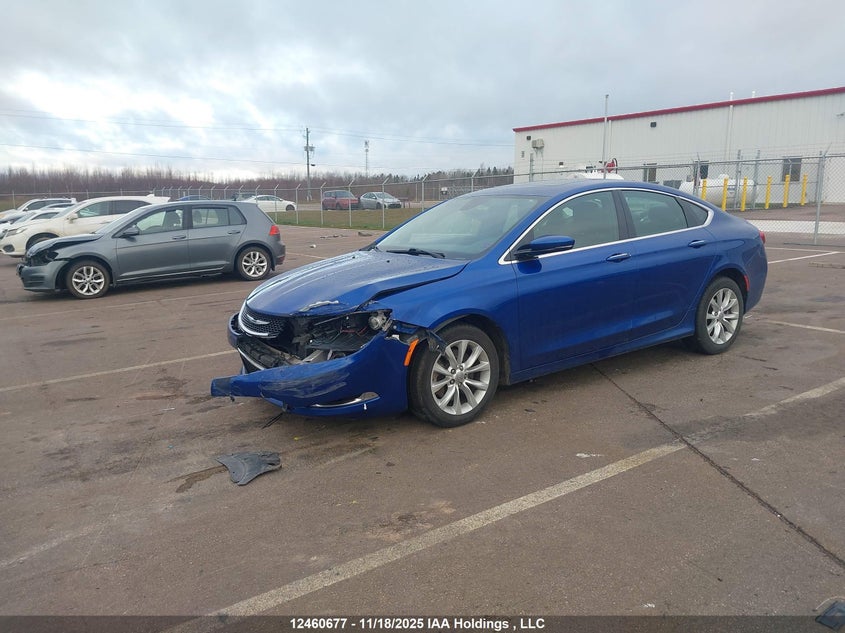 1C3CCCCG0FN520357 2015 CHRYSLER 200 photo no. 2