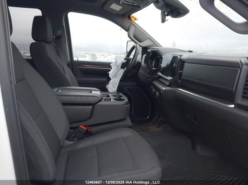 2GC1KNE72S1147574 2025 CHEVROLET SILVERADO photo no. 5