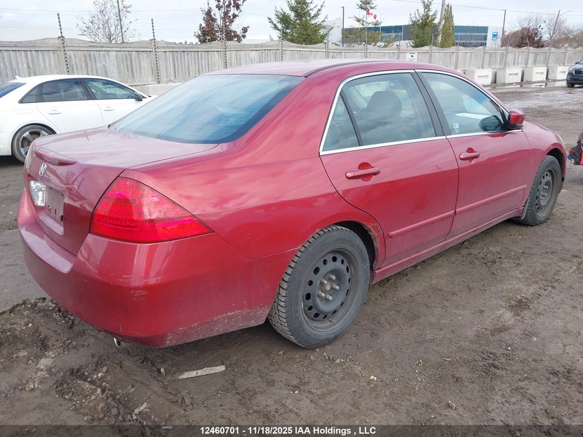 1HGCM567X7A809403 2007 HONDA ACCORD photo no. 4
