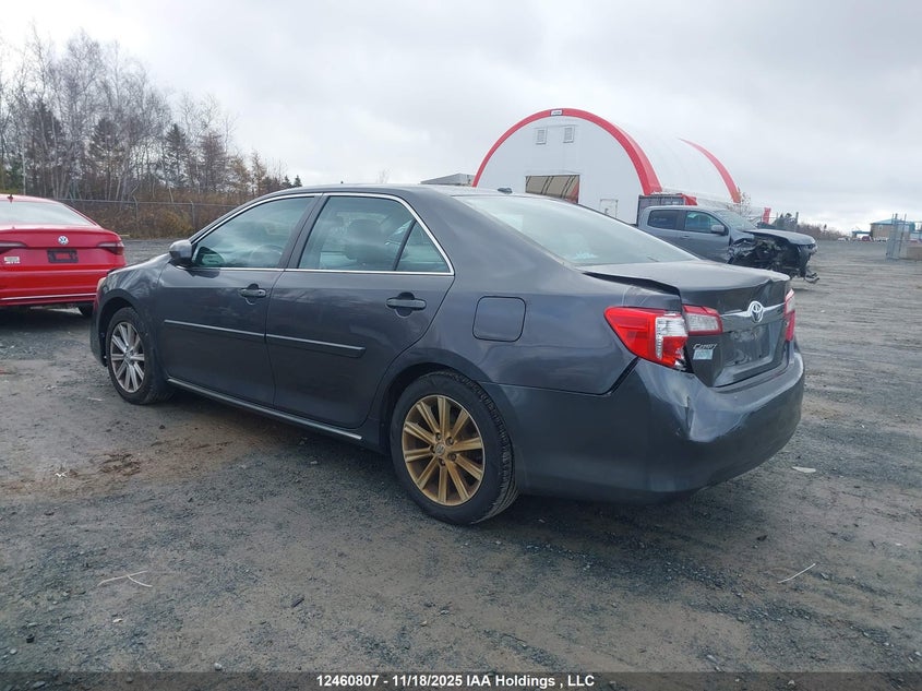 4T1BF1FKXDU671580 2013 TOYOTA CAMRY photo no. 3
