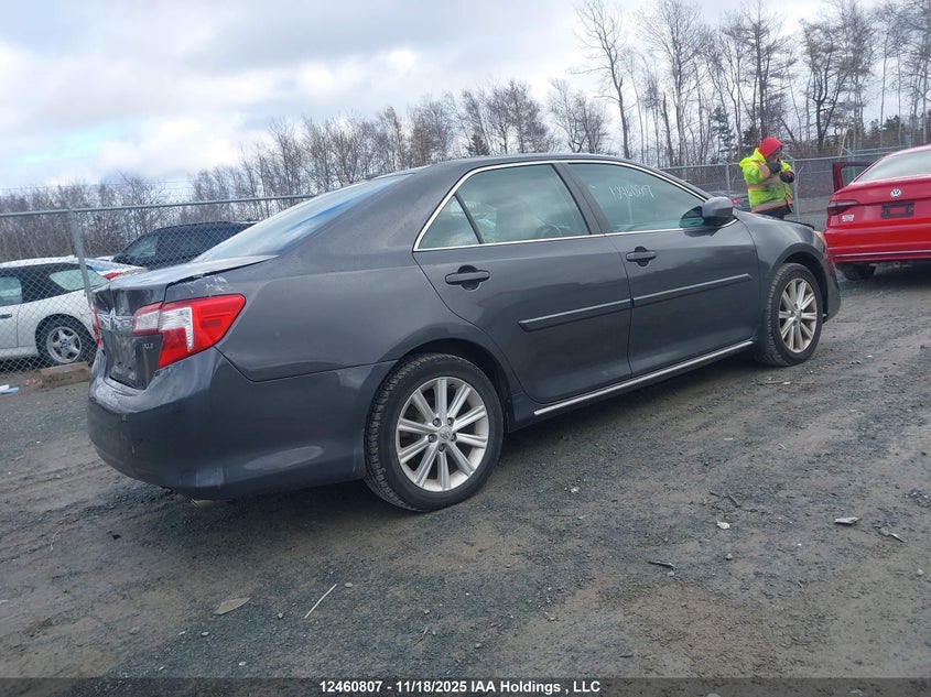 4T1BF1FKXDU671580 2013 TOYOTA CAMRY photo no. 4