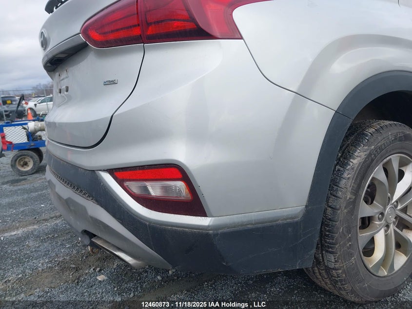 5NMS2CAD8KH050413 2019 HYUNDAI SANTA FE photo no. 18