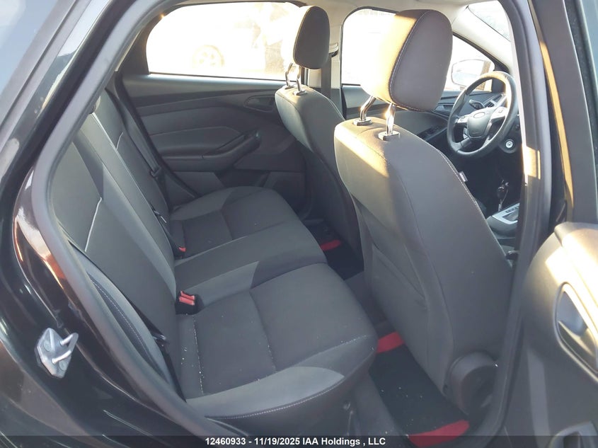 1FAHP3K25CL116396 2012 FORD FOCUS photo no. 8
