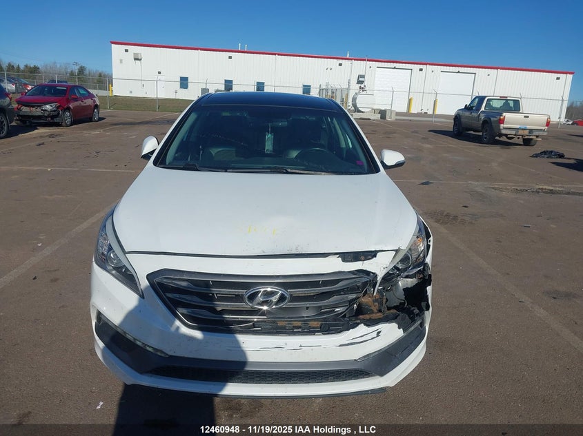 2015 Hyundai Sonata Sport/Limited VIN: 5NPE34AF4FH239800 Lot: 12460948