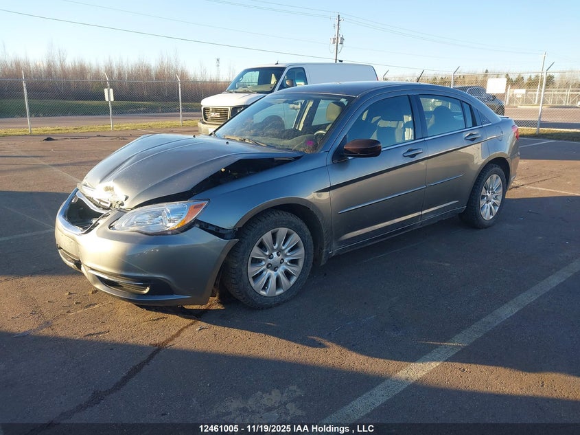 Vin: 1c3ccbab8dn515342, lot: 2845812, chrysler 200 lx 20132