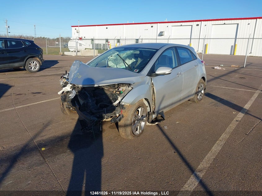 2013 Hyundai Elantra Gt Gl VIN: KMHD25LE2DU110185 Lot: 12461026