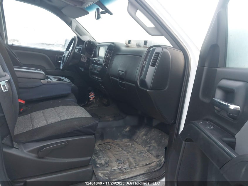 1GC1KUEG0JF274793 2018 CHEVROLET SILVERADO photo no. 5