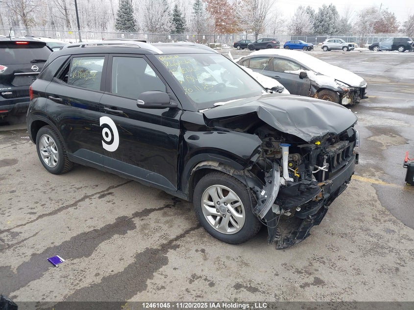 KMHRC8A31NU184558 2022 Hyundai Venue Preferred auction photo 1