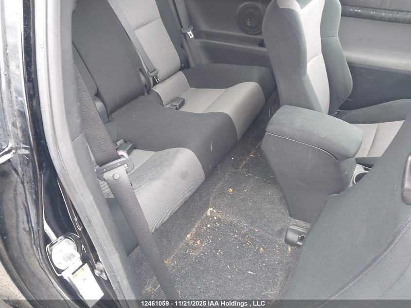 JTKJF5C77GJ024155 2016 TOYOTA  photo no. 8