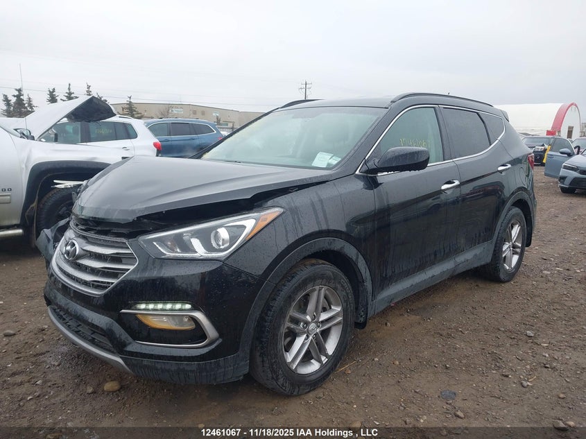 5XYZT3LB8JG521590 2018 HYUNDAI SANTA FE photo no. 2