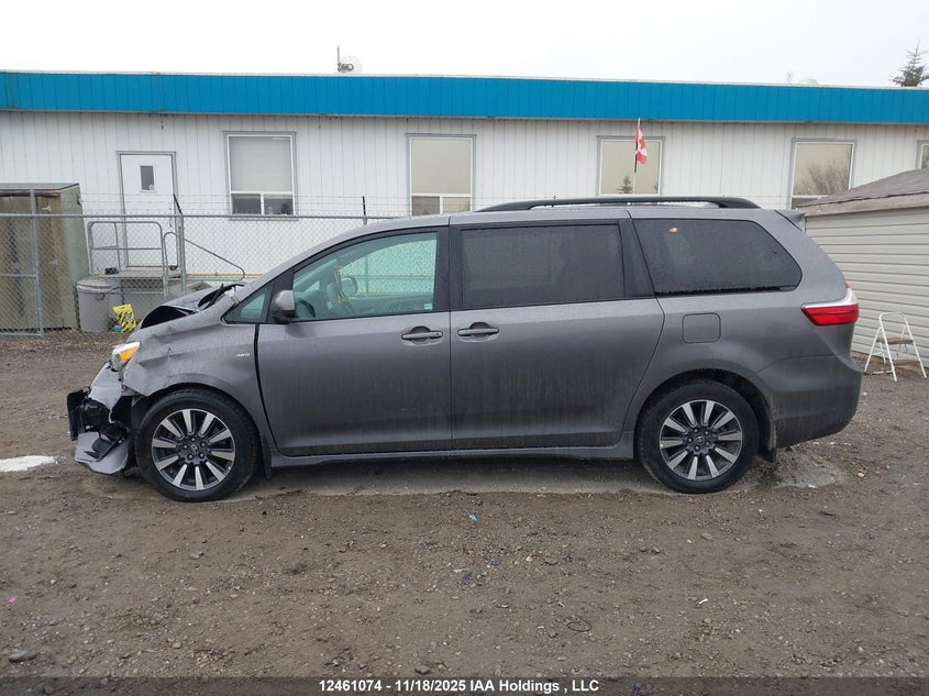 2018 Toyota Sienna Le VIN: 5TDJZ3DC5JS192014 Lot: 12461074