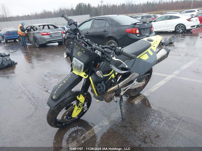 VBKUSV402RM763368 2024 HUSQVARNA 701 photo no. 13