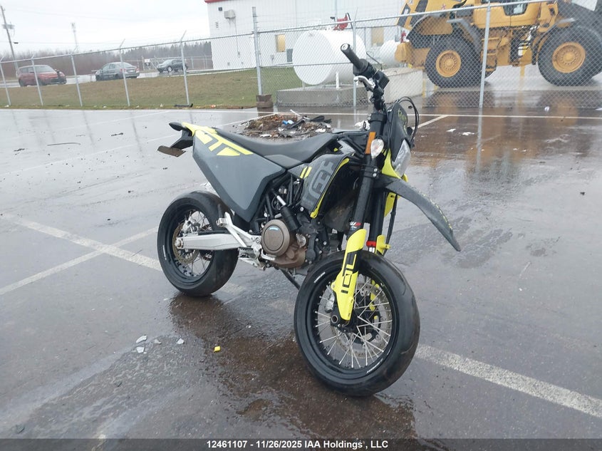 VBKUSV402RM763368 2024 HUSQVARNA 701 photo no. 1