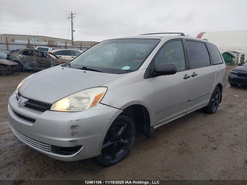 5TDZA29C14S010231 2004 TOYOTA SIENNA photo no. 2