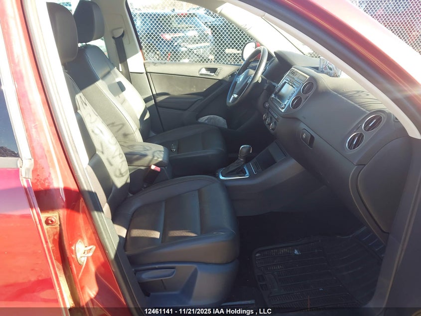 WVGJV3AXXEW054683 2014 VOLKSWAGEN TIGUAN photo no. 5