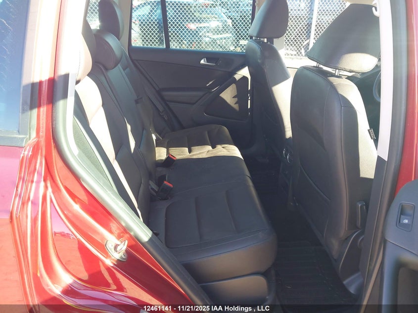 2014 Volkswagen Tiguan Comfortline/Highline/Trendline VIN: WVGJV3AXXEW054683 Lot: 12461141