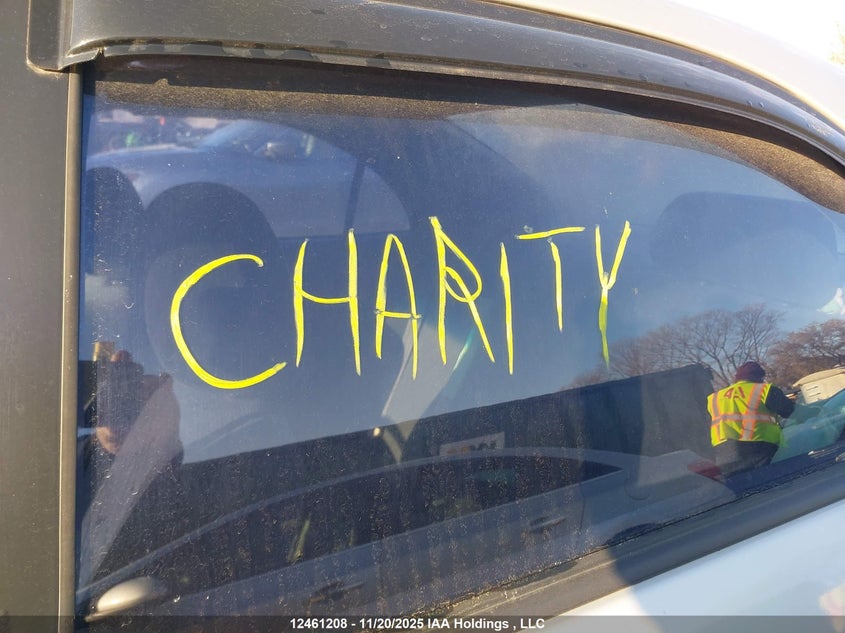 2003 Toyota Corolla Ce/Le/Sport VIN: 2T1BR32E83C740303 Lot: 12461208