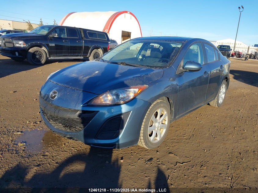 JM1BL1UF1B1411053 2011 MAZDA 3 photo no. 2