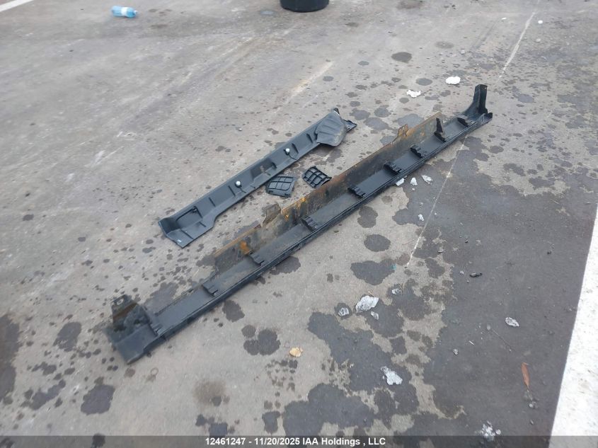 2004 Honda Accord Lx VIN: 1HGCM56424A811826 Lot: 12461247