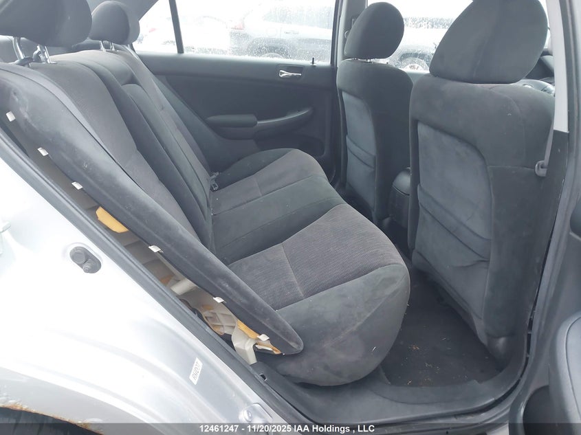 2004 Honda Accord Lx VIN: 1HGCM56424A811826 Lot: 12461247