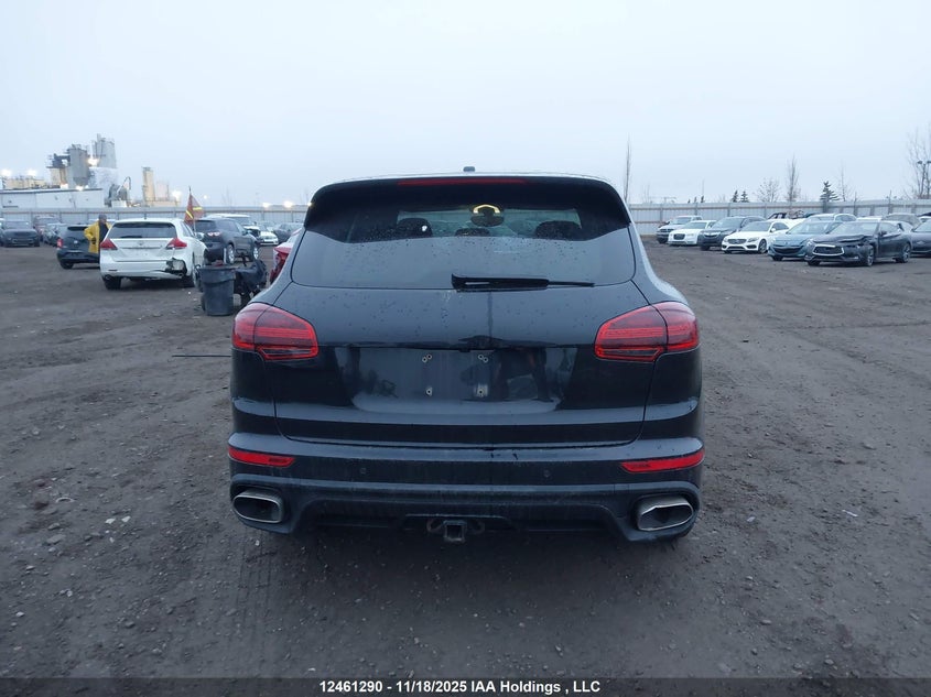 WP1AF2A2XFLA42213 2015 PORSCHE CAYENNE photo no. 17