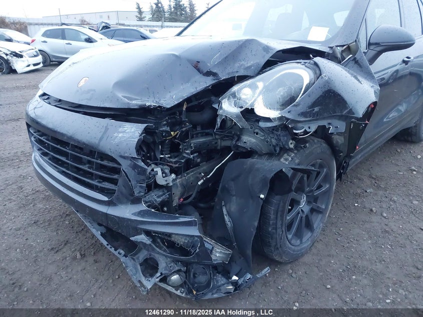 WP1AF2A2XFLA42213 2015 PORSCHE CAYENNE photo no. 6