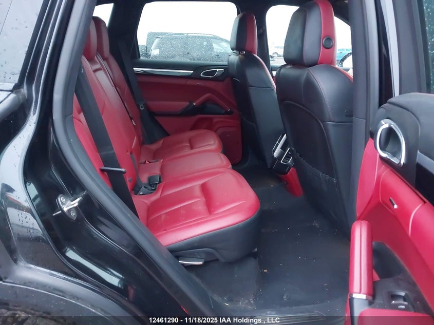 WP1AF2A2XFLA42213 2015 PORSCHE CAYENNE photo no. 8